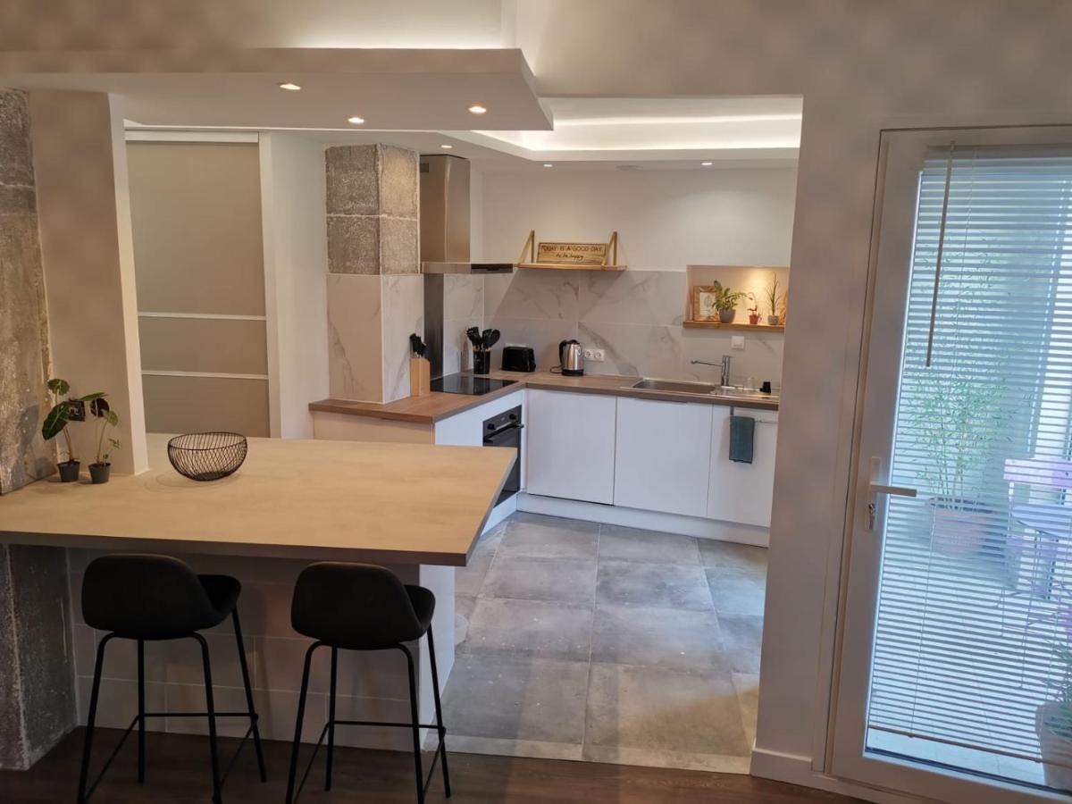 Tres Bel Appartement Central, Au Calme Avec Balneo Перпинян Екстериор снимка